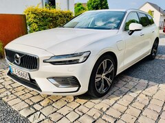 Bild des Angebotes Volvo V60 Inscription T6 HuD, Pano, Harm/Kard, Mass, 19“2x