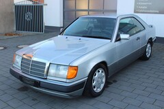 Bild des Angebotes Mercedes-Benz CE 300 OLDTIMER VOLLLEDERAUSSTATTUNG,SITZHEIZUNG