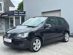 Bild des Angebotes VW Polo 1.2 Black Edition *KLIMA*LMF*EL.FENSTER*TÜV