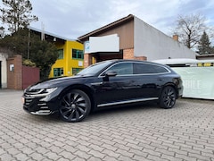 Bild des Angebotes VW Arteon R-Line 4x Sitzh. - Kamera - Leder - R-Line !!!