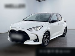Bild des Angebotes Toyota Yaris Hybrid 116 1.5 BLACK&WHITE *LED*CarPlay*