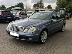 Bild des Angebotes Mercedes-Benz E 240 E 240 T 4Matic Elegance