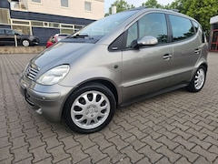 Bild des Angebotes Mercedes-Benz A 190 A-Klasse L Avantgarde,Automatik,Klima,Leder,SD,PDC,Tüv 06/28