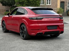 Bild des Angebotes Porsche Cayenne GTS Coupe HEAD-UP*BOSE*KAMERA360*22 CLASSIC*MATRIX