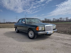 Bild des Angebotes Mercedes-Benz 240