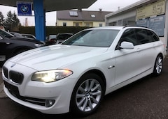 Bild des Angebotes BMW 525 dXA ALLRAD*SPORT*HEAD UP*STHZ*PANO*KAMERA*R18* TOP