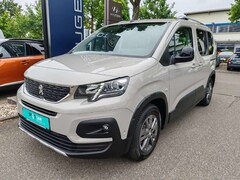 Bild des Angebotes Peugeot Rifter Allure Pack Elektromotor L1 136 Navi Dyn. Kurvenli
