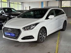 Bild des Angebotes Hyundai i40 Premium*Navi*Kamera*Heiz&KlimaSitze*ACC