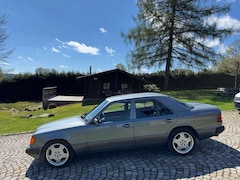 Bild des Angebotes Mercedes-Benz 300 D W124 1.Hand rostfrei orig 159000 Km!