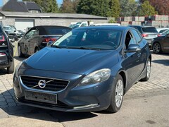 Bild des Angebotes Volvo V40 Kinetic Sitzheizung*Navigation*Klimaauto*