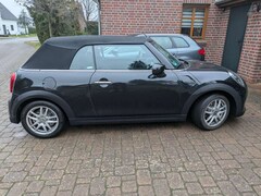 Bild des Angebotes MINI Cooper Cabrio Mini Cooper Cabrio Aut. MINI Yours Trim