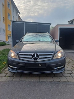 Bild des Angebotes Mercedes-Benz 200 c 200 blueEfficiency, TÜV 11/2027,Panoramic