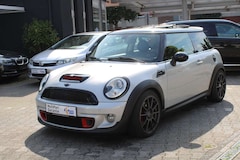 Bild des Angebotes MINI Cooper S COOPER S *SUPER OPTIK*LEDER*PANO*NAVI*XENON*TOP!