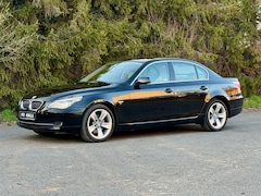 Bild des Angebotes BMW 523 523i+2.HAND+HEADUP+S-HZG+BI-XENON+M-LENKRAD+