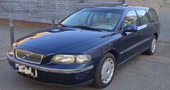 Bild des Angebotes Volvo V70 Volvo V70 2.4 | Technisch gut | Im Kundenauftrag