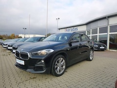Bild des Angebotes BMW X2 sDrive 18 i AUT/NAVI/Sitzheiz/PDC