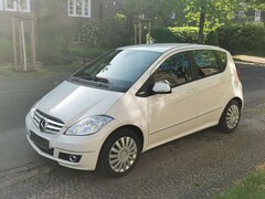 Bild des Angebotes Mercedes-Benz A 160 A-Klasse BlueEFFICIENCY Avantgarde
