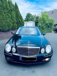 Bild des Angebotes Mercedes-Benz E 320 E 320 CDI (211.022)
