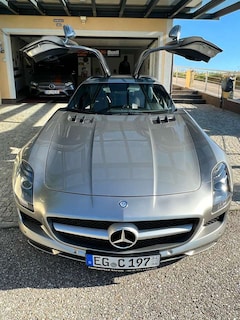 Bild des Angebotes Mercedes-Benz SLS AMG B&O, Keramik Bremsen, Alu Beam 6451 Km