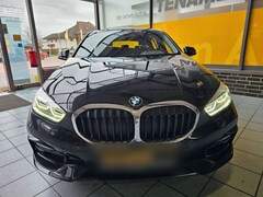 Bild des Angebotes BMW 120 i Sport Line Navi Kamera Lenkradhzg LED