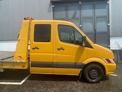 Bild des Angebotes VW Crafter Abschlepper Blitzlader 50 L TDI DPF Express Prof