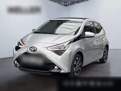 Bild des Angebotes Toyota Aygo x-play Team Deutschland*Faltdach*Kamera*Alu*