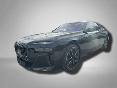 Bild des Angebotes BMW 740 M Sportpaket Pro 3.0 8-Gang Steptronic xDrive 2...