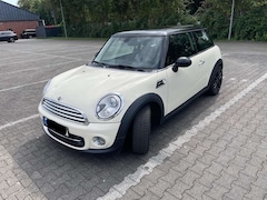 Bild des Angebotes MINI Cooper D Mini Cooper D Aut.