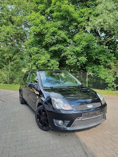 Bild des Angebotes Ford Fiesta 1.3 Black Magic Kupplung und Tüv neu