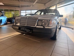 Bild des Angebotes Mercedes-Benz 300 E W124 H-Zula Limosine Automatik Leder Klima