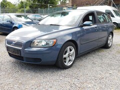 Bild des Angebotes Volvo V50 Kombi 2.4/Automatik/Xenon/ALU/TUV.07.2027