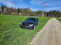 Bild des Angebotes Mercedes-Benz C 300 C 300 T CDI 4Matic 7G-TRONIC Avantgarde Edition C