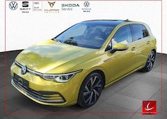 Bild des Angebotes VW Golf VIII STYLE 1,5 eTSI PANO STHG HARMAN KARDON MATRI