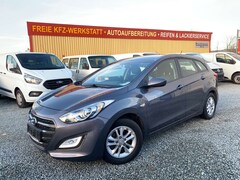 Bild des Angebotes Hyundai i30 blue Kombi 1.6 CRDi KLIMA,8xBEREIFT,Ölservice
