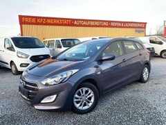 Bild des Angebotes Hyundai i30 blue Kombi 1.6 CRDi KLIMA,8xBEREIFT,Ölservic