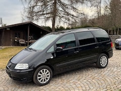 Bild des Angebotes VW Sharan 1.9TDI 96kW Highline,6Gang,Navi,DPF!!!