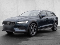 Bild des Angebotes Volvo V60 Cross Country B4 AWD Plus Pano LED