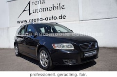 Bild des Angebotes Volvo V50 Kombi 2.0 D Momentum Automatik*LEDER*SHD*AHK