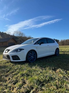 Bild des Angebotes SEAT Leon Cupra