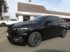 Bild des Angebotes Fiat Tipo 5-T. Lounge *ACC*SHZ*KAMERA*NAV&CARPLAY*17'ALU uvm