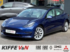 Bild des Angebotes Tesla Model 3 Long Range Dual Motor AWD BLAU/WEISS