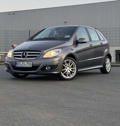 Mercedes-Benz B 200 Mercedes B 200 Automatik | 62.000 km | TÜV 2027 |