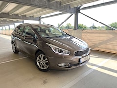 Bild des Angebotes Kia Ceed SW / cee'd SW Automatik GARANTIE*NAV*KAMERA*LED*SHZ*BT*KLIMAAUTO