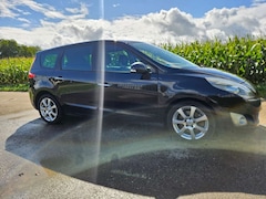 Bild des Angebotes Renault Grand Scenic Grand Scenic dCi 150 FAP Aut. Dynamique