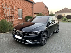 Bild des Angebotes VW Passat Alltrack 2.0 TDI SCR 4Motion DSG (BMT)
