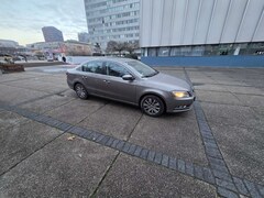 Bild des Angebotes VW Passat 1.6 TDI BlueMotion