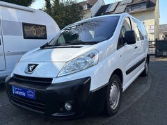 Bild des Angebotes Peugeot Expert L2H1 KLIMA+ E-Paket + 6 Sitzer Zulassung