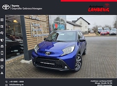 Bild des Angebotes Toyota Aygo X Team D