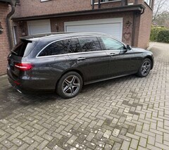 Bild des Angebotes Mercedes-Benz E 300 E 300 de T HYBRID AMG+Pano+360+AHK+MultiBeam