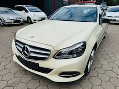 Bild des Angebotes Mercedes-Benz E 200 E 200 Erdgas Benzin Automatik Avantgarde Farbe sch